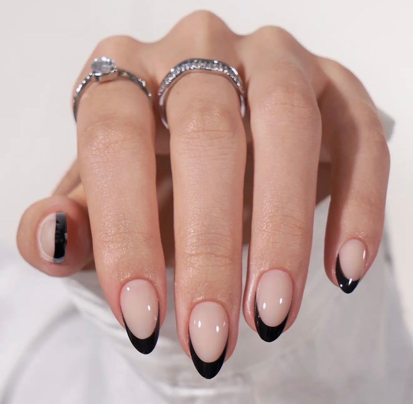 Classic Almond Black French Tip Press On Nails Kit