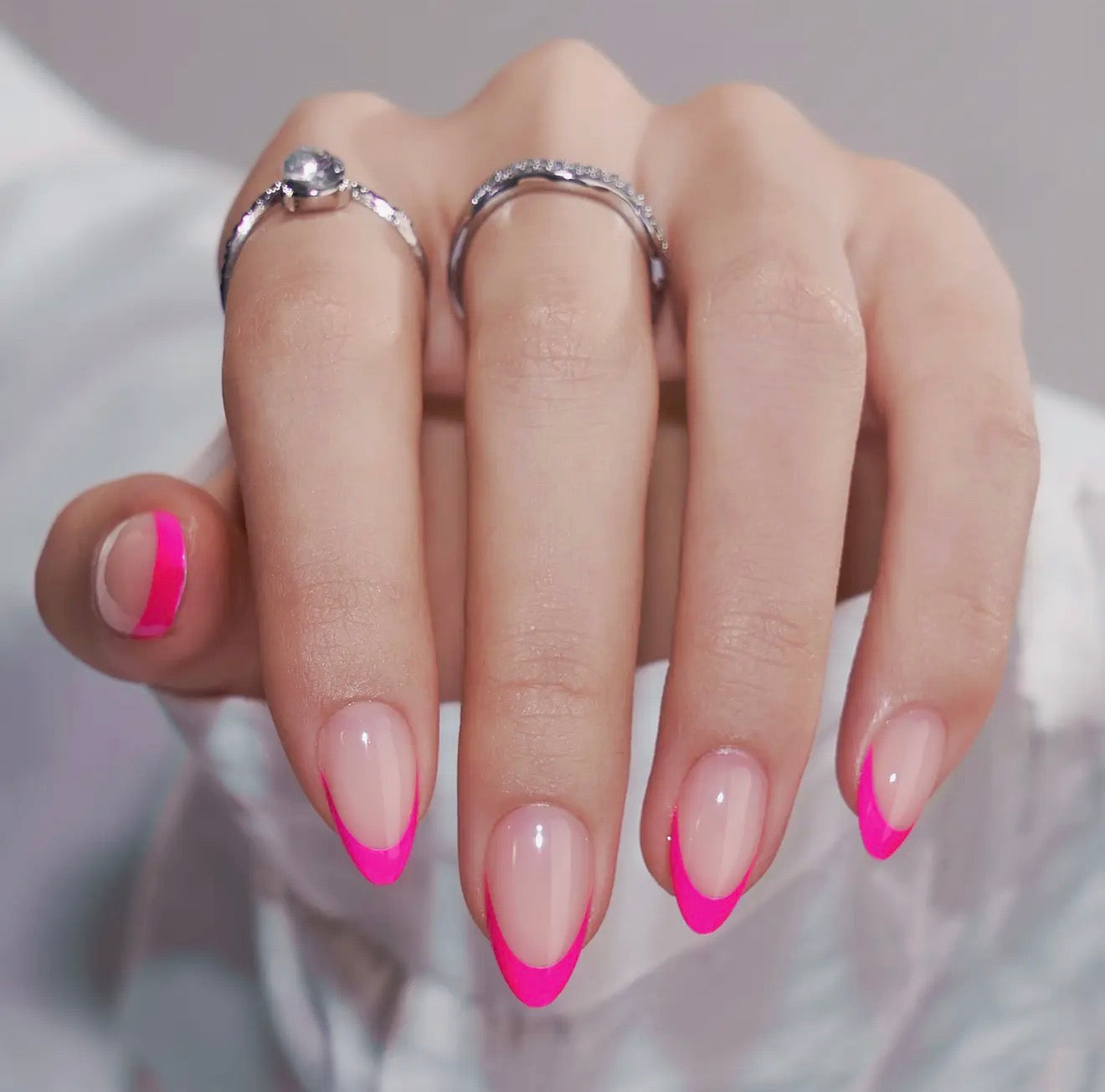 Summer Berry Almond French Tip Press On Nails Kit